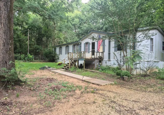 Homes for sale in Grapeland, TX | 2016 County Road 1865 North, Grapeland, TX 75844 | MLS# 93492404