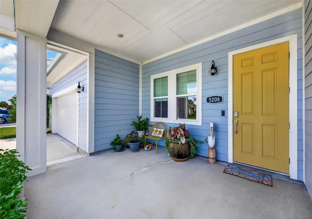 Photo 2 of Single family home for sale at 5208 Allen Cay Dr, Texas City, TX 77590 | MLS# 480133 | Listing updated on 2026-08-27