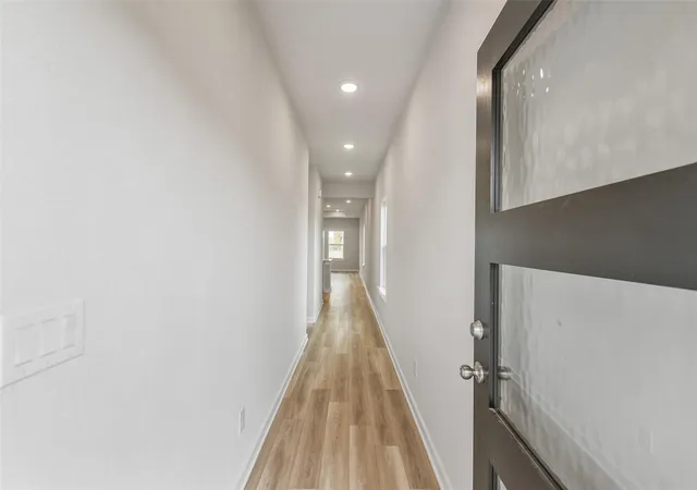 Photo 3 of Single family home for sale at 245 Harlingen Dr, Magnolia, TX 77354 | MLS# 93132592 | Listing updated on 2026-09-13
