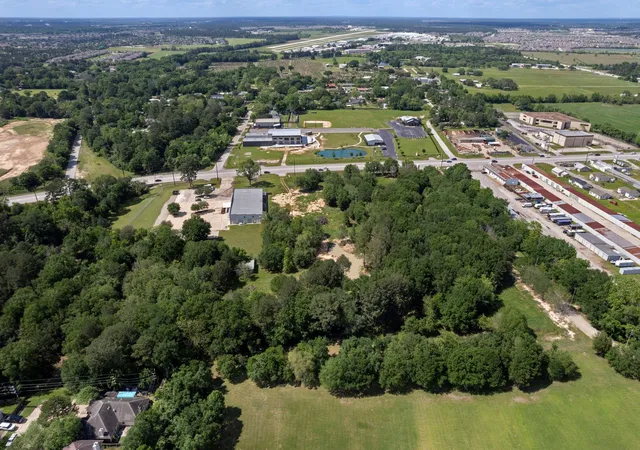 Photo 4 of Land for sale at 7803 Spring Cypress Rd, Spring, TX 77379 | MLS# 90445370 | Listing updated on 2026-09-10