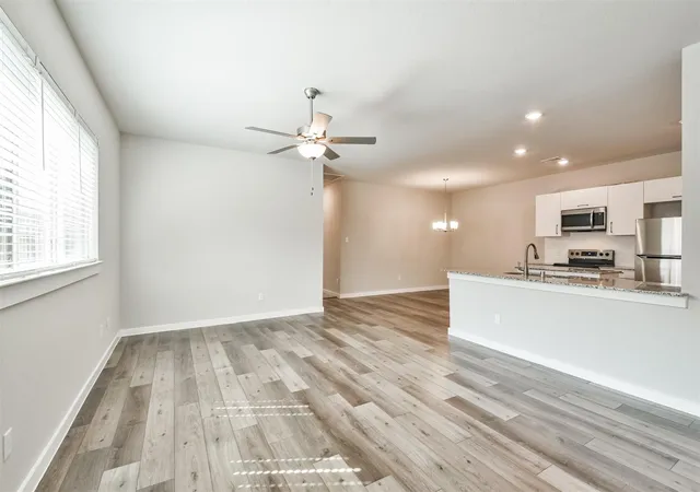 2nd image of 9756 9760 Grosbeak Ln, Magnolia, TX 77354 | MLS# 78552940