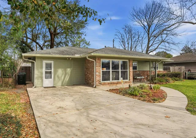 4th image of 9522 Hammerly Blvd, Houston, TX 77080 | MLS# 57164983