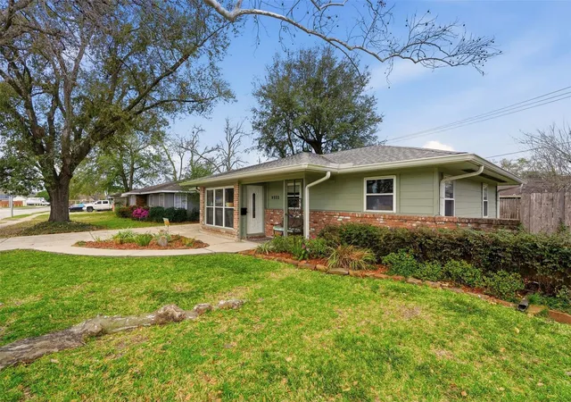 5th image of 9522 Hammerly Blvd, Houston, TX 77080 | MLS# 57164983