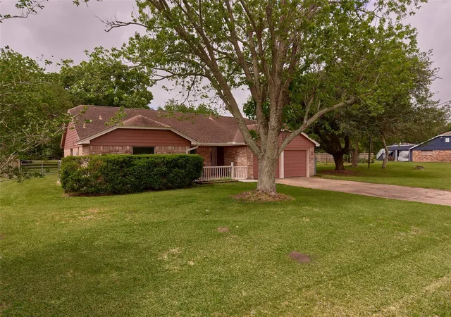 Homes for sale in Alvin, TX | 3979 County Road 962b, Alvin, TX 77511 | MLS# 24901132