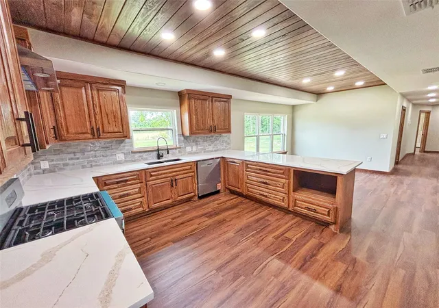 2nd image of 1116 N Olive Street, Grapeland, TX 75844 | MLS# 81944664