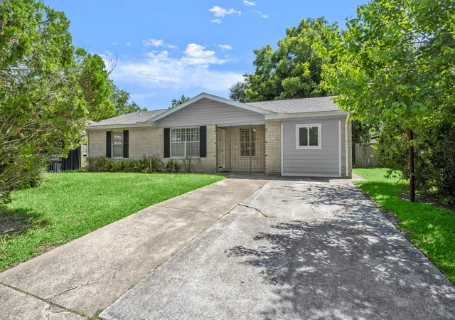 43rd image of 4326 Akard St, Houston, TX 77047 | MLS# 40676922