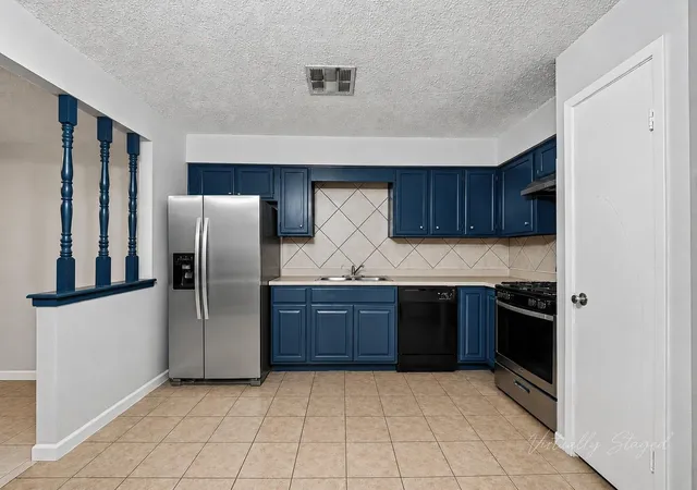 Photo 3 of Single family home for sale at 1512 Ammons St, South Houston, TX 77587 | MLS# 29778395 | Listing updated on 2026-08-29
