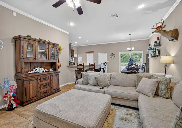 5th image of 4001 Golden Eagle Dr, Bryan, TX 77808 | MLS# 37804845