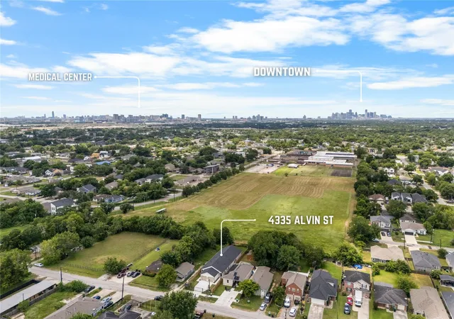 2nd image of 4335 Alvin St, Houston, TX 77051