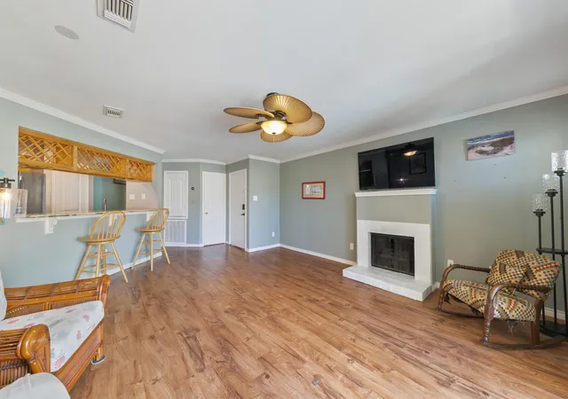 5th image of 7312 Seawall Blvd #208, Galveston, TX 77551 | MLS# 7647879
