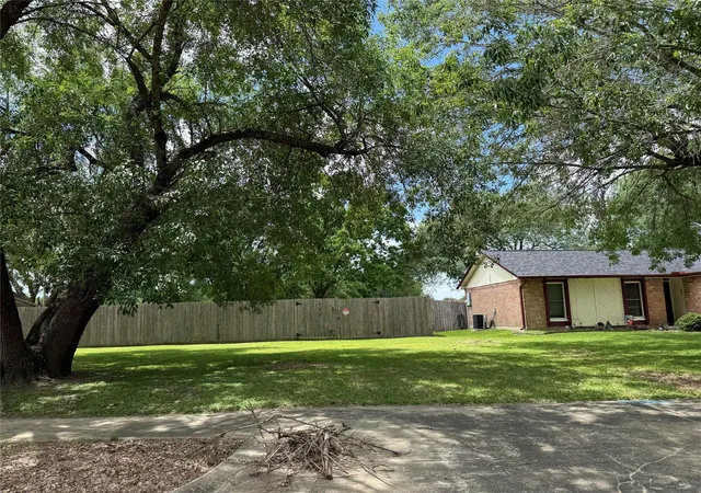 Homes for sale in Baytown, TX | 4908 Ripple Creek Dr, Baytown, TX 77521 | MLS# 14717015