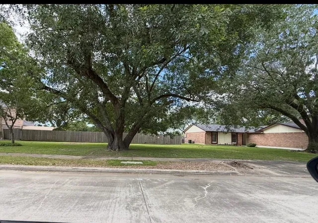 Homes for sale in Baytown, TX | 4908 Ripple Creek Dr, Baytown, TX 77521 | MLS# 14717015