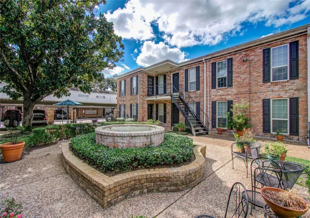 2nd image of 6410 Del Monte Dr, Houston, TX 77057
