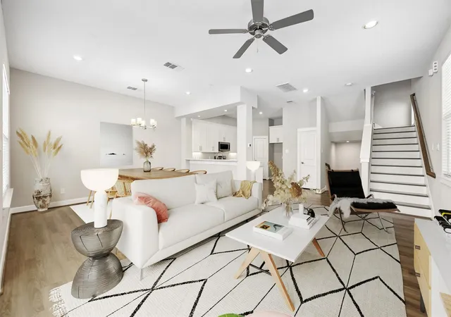 1st image of 603 Link Rd #F, Houston, TX 77009 | MLS# 77809219