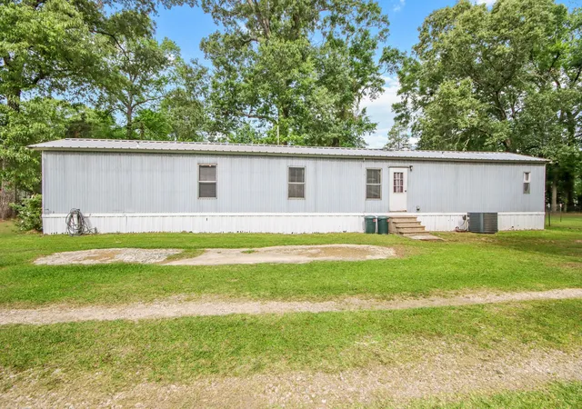 Photo 1 of Single family home for sale at 521 Shirley Loop, Cleveland, TX 77328 | MLS# 72534778 | Listing updated on 2026-09-12