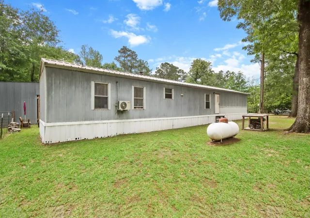 Photo 2 of Single family home for sale at 521 Shirley Loop, Cleveland, TX 77328 | MLS# 72534778 | Listing updated on 2026-09-12