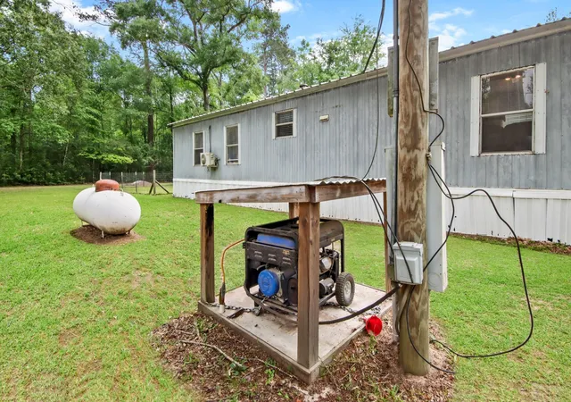 Photo 3 of Single family home for sale at 521 Shirley Loop, Cleveland, TX 77328 | MLS# 72534778 | Listing updated on 2026-09-12