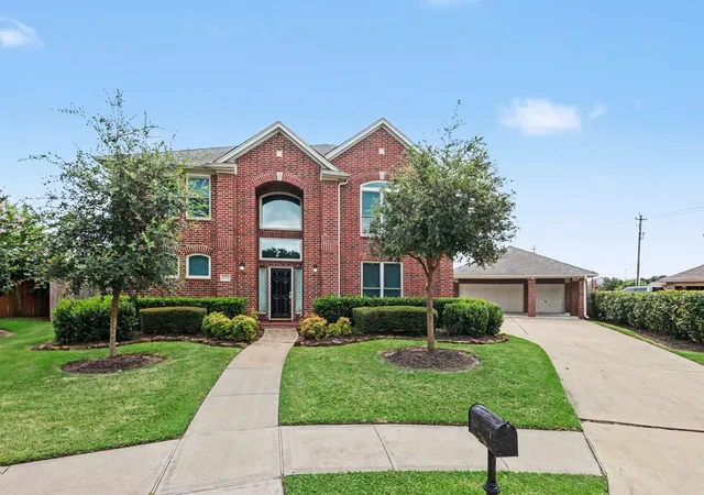 1st image of 4003 Waterwood Dr, Baytown, TX 77521 | MLS# 3057803