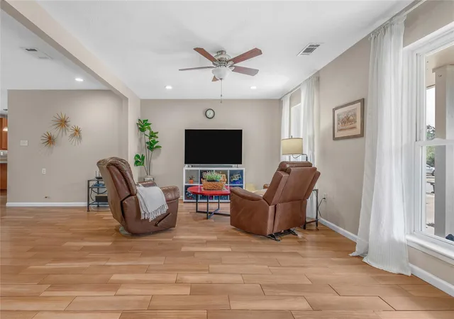 Photo 4 of Single family home for sale at 1204 Berkeley St, College Station, TX 77840 | MLS# 87023790 | Listing updated on 2026-09-06