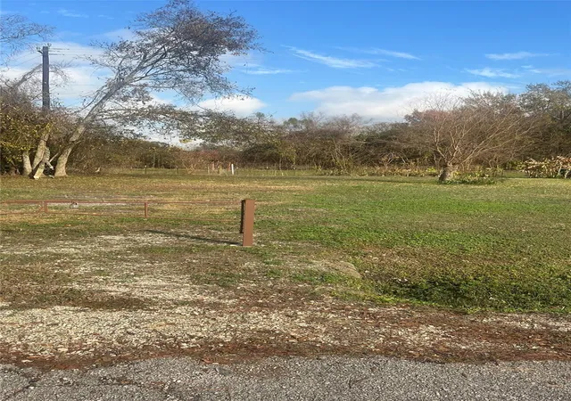 Photo 1 of Land for sale at 1203 Castledale Dr, Houston, TX 77037 | MLS# 7135187 | Listing updated on 2026-06-16
