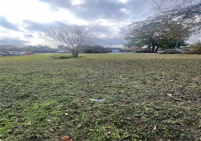 Photo 4 of Land for sale at 1203 Castledale Dr, Houston, TX 77037 | MLS# 7135187 | Listing updated on 2026-06-16