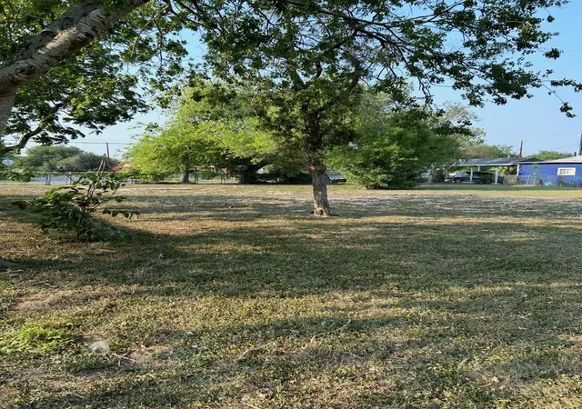 Photo 1 of Land for sale at 1121 W Jefferson Ave, Harlingen, TX 78550 | MLS# 5701110 | Listing updated on 2026-08-31