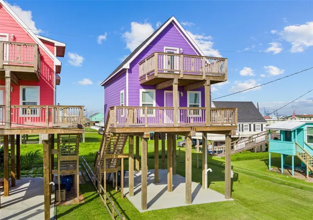 Homes for sale in Surfside Beach, TX | 511 Caisson St, Surfside Beach, TX 77541 | MLS# 61098905