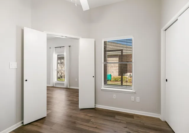 5th image of 827 Apple Blossom Dr, Pearland, TX 77584 | MLS# 70371798