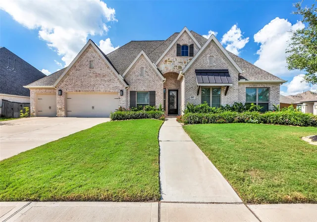 2nd image of 30527 Watershed Wy, Fulshear, TX 77441 | MLS# 50010125