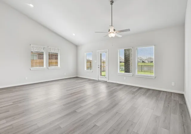 Photo 3 of Single family home for sale at 17817 Stone Ter Ln, Montgomery, TX 77316 | MLS# 64390357 | Listing updated on 2026-09-14