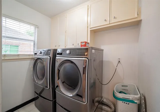 36th image of 10730 Braes Bayou Dr, Houston, TX 77071 | MLS# 87153815