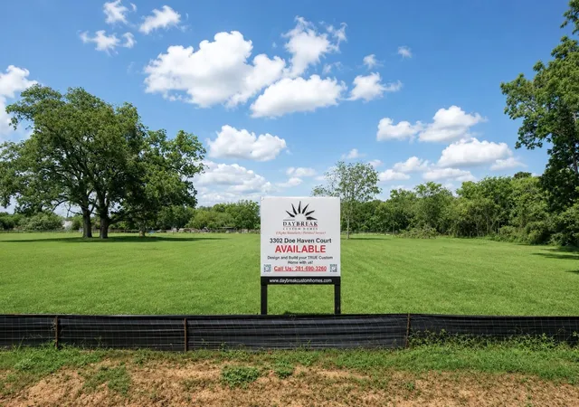 Photo 1 of Land for sale at 3302 Doe Hvn Ct, Fulshear, TX 77441 | MLS# 47024963 | Listing updated on 2026-07-10