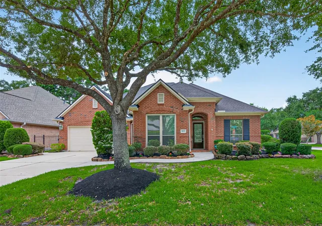 Homes for sale in Kingwood, TX | 1823 Arbor Forest Trl, Kingwood, TX 77345 | MLS# 15328186