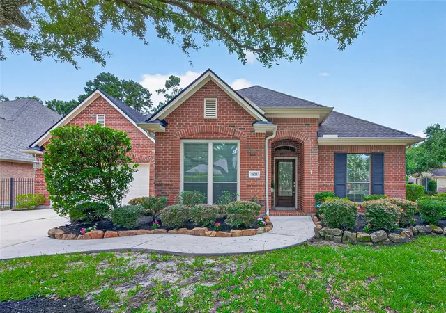 Homes for sale in Kingwood, TX | 1823 Arbor Forest Trl, Kingwood, TX 77345 | MLS# 15328186