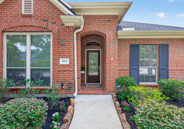 Homes for sale in Kingwood, TX | 1823 Arbor Forest Trl, Kingwood, TX 77345 | MLS# 15328186