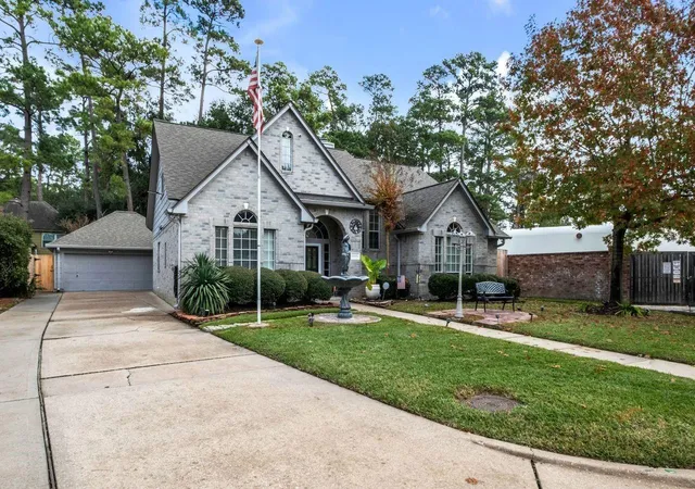 Photo 2 of Single family home for sale at 12902 Lake Mist Dr, Cypress, TX 77429 | MLS# 2264868 | Listing updated on 2026-09-18
