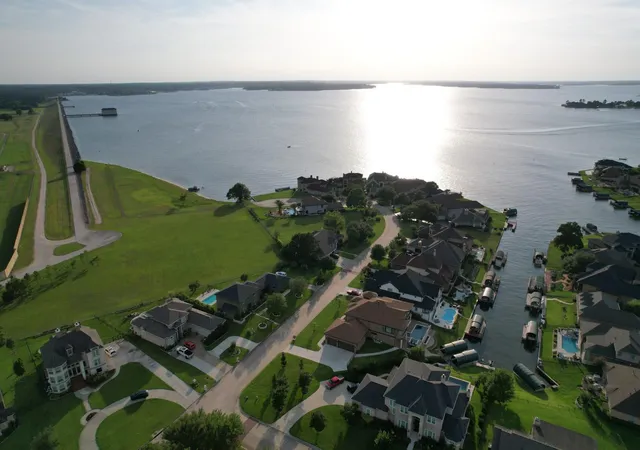 Photo 3 of Land for sale at Tbd White Oak Point, Conroe, TX 77304 | MLS# 78039591 | Listing updated on 2026-05-30