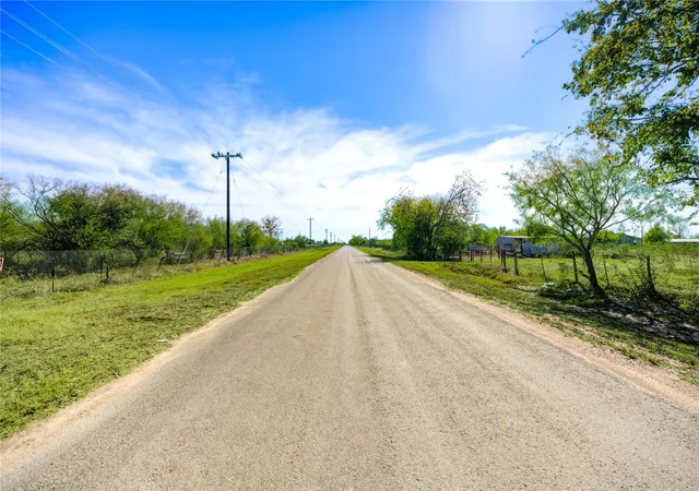13th image of 10742 10828 Kerr Rd, Hempstead, TX 77445 | MLS# 6673565
