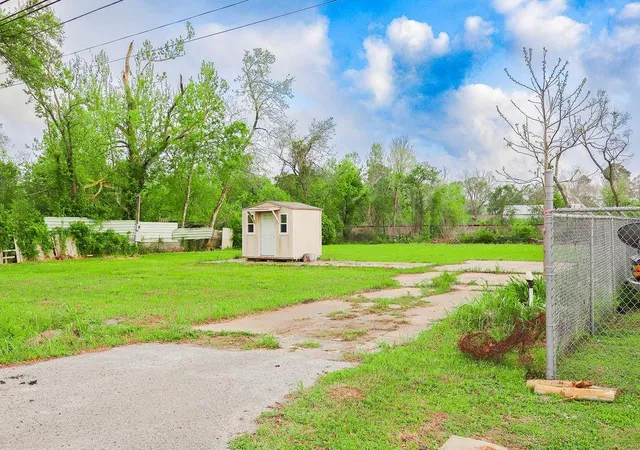 5th image of 17229 Tx-6, Alvin, TX 77511 | MLS# 2039999