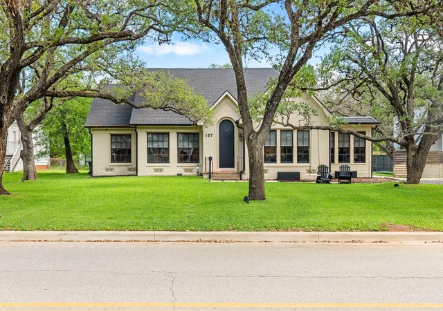 2nd image of 107 Pershing Ave, College Station, TX 77840 | MLS# 26537793