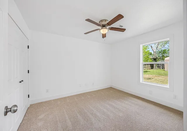 26th image of 1214 Main St, Alvin, TX 77511 | MLS# 15233031