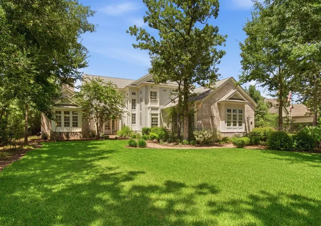 Photo 1 of Mansion for sale at 859 Eagle Pointe, Montgomery, TX 77316 | MLS# 60040950 | Listing updated on 2026-08-29