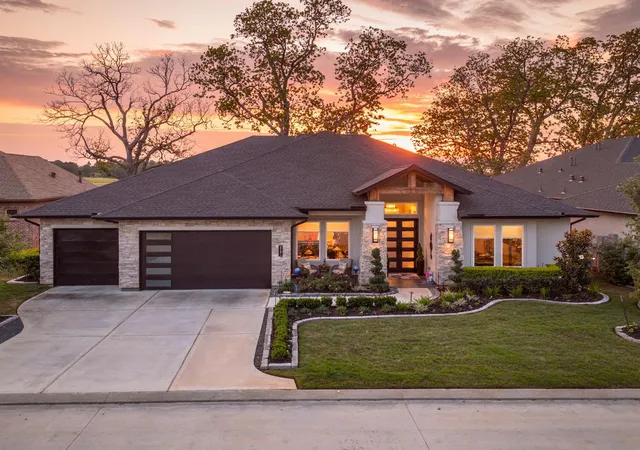 Homes for sale in Willis, TX | 9727 Greenridge View Dr, Willis, TX 77318 | MLS# 97006180