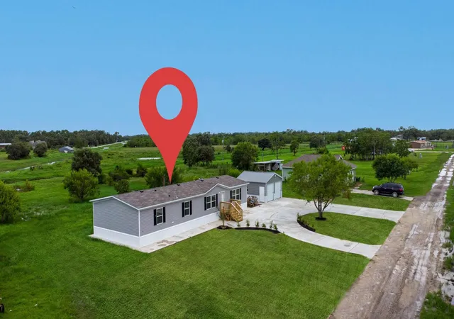Homes for sale in Santa Fe, TX | 8916 Fm 646 Rd S, Santa Fe, TX 77510 | MLS# 40287294
