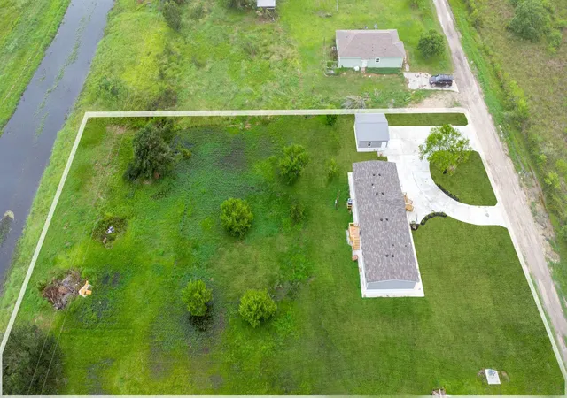Homes for sale in Santa Fe, TX | 8916 Fm 646 Rd S, Santa Fe, TX 77510 | MLS# 40287294