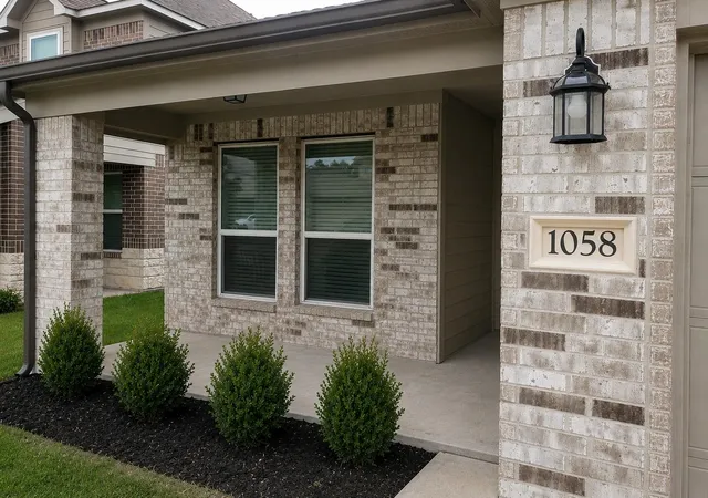 Photo 3 of Single family home for sale at 1058 Ranch Oak Dr, Houston, TX 77073 | MLS# 18387270 | Listing updated on 2026-09-07