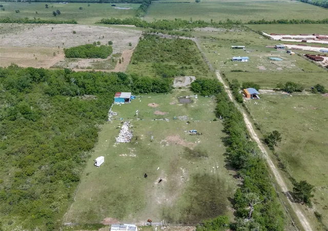 1st image of 552 Fm 1909, Liberty, TX 77575 | MLS# 31454903