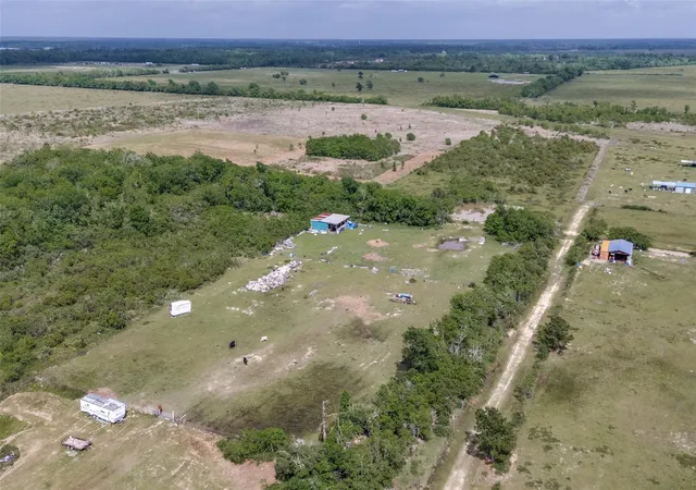 2nd image of 552 Fm 1909, Liberty, TX 77575 | MLS# 31454903