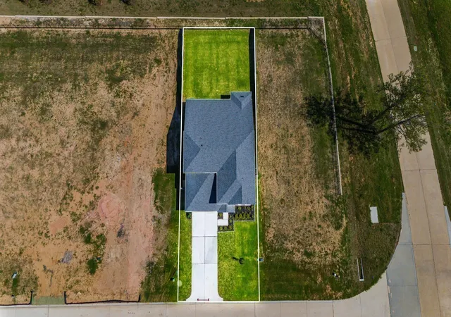 Photo 2 of Single family home for sale at 19608 Montgomery Ridge Way, Montgomery, TX 77316 | MLS# 89674867 | Listing updated on 2026-09-14
