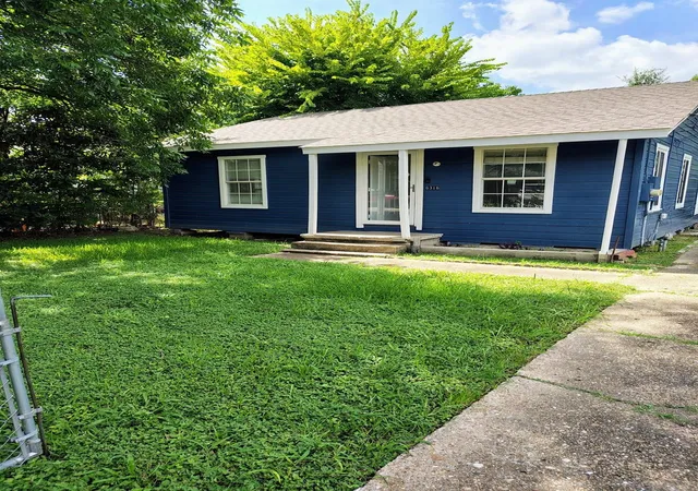 Photo 1 of Single family home for sale at 6316 Longview St, Houston, TX 77020 | MLS# 68240062 | Listing updated on 2026-08-18